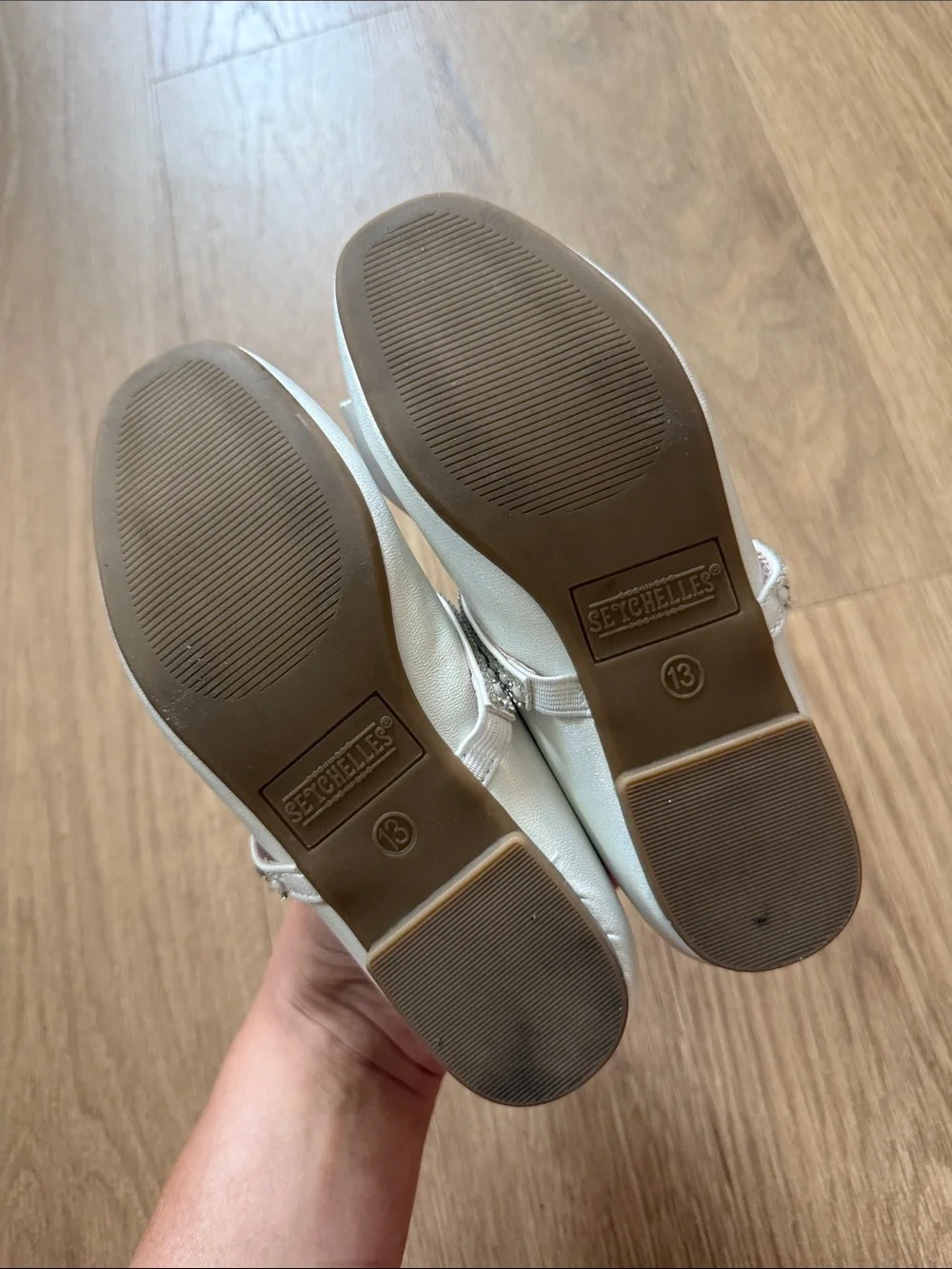 Seychelles Kids White Bow Ballet Flats Size 13